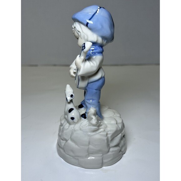 Vintage Porcelain Little Boy And Girl Figurine White/Blue (2 Piece Set) Decor - Picture 7 of 9